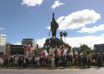 Más de dos mil personas se reunieron en un sólo clamor, defender al INE en Tijuana