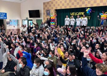 SD PADRES CONVIVEN CON LA COMUNIDAD