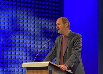 Juan Villoro habló sobre fútbol en San Diego