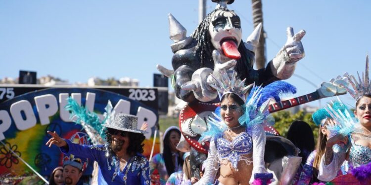 Desfile del Carnaval de Ensenada 2023