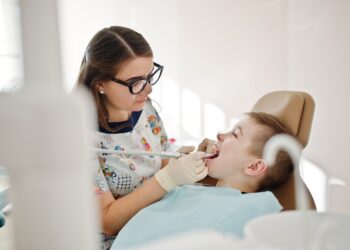 Ofrecerán citas dentales sin costo a menores en el Condado de San Diego