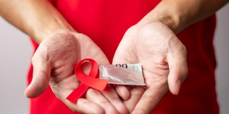 Buscan crear conciencia en el Día Internacional del Condón