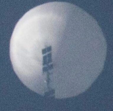 EUA en alerta por globo chino