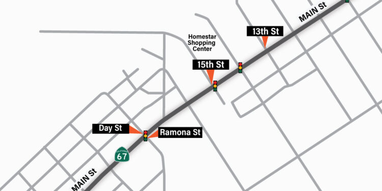 Continúa la construcción de la rampa peatonal a lo largo de la Ruta Estatal SR-67 en Ramona