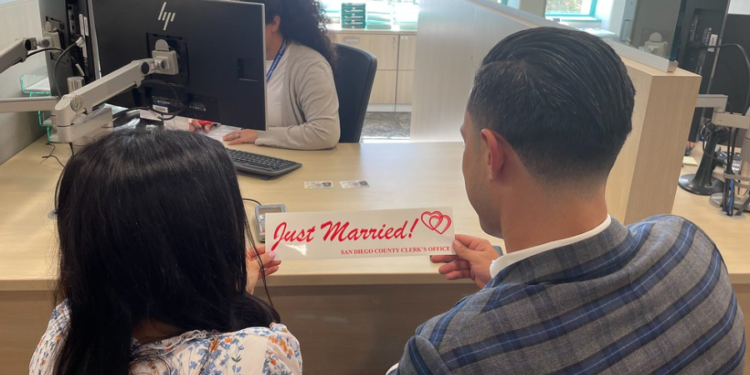 Ofrecerán servicios matrimoniales sin cita previa para el Día de San Valentín en Waterfront Park