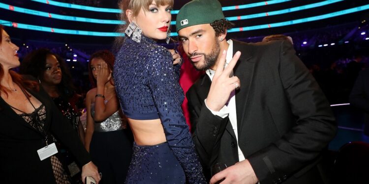 Bad Bunny y Taylor Swift en los Grammys