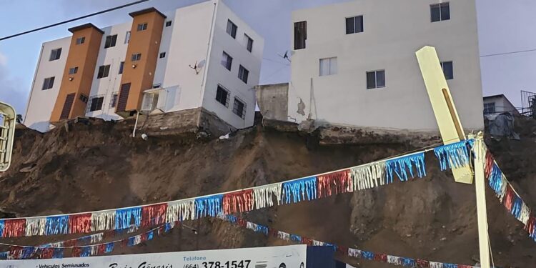 Anuncian cierre en La Sierra