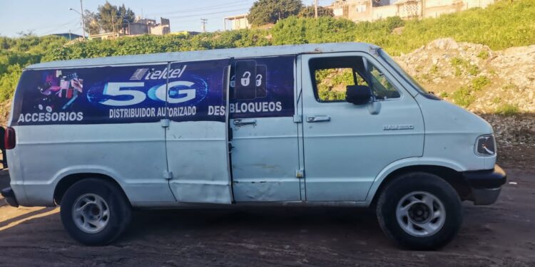 Delincuentes usaban panel de compañía telefónica para pasar desapercibidos en Tijuana