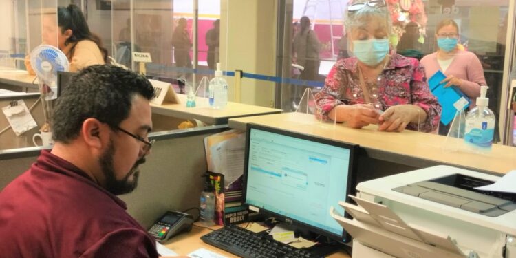 Vencerá plazo para revalidar tarjeta de circulación de modelos de auto recientes