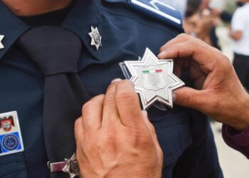 Balacera cerca de la frontera deja 2 policías heridos y 10 detenidos