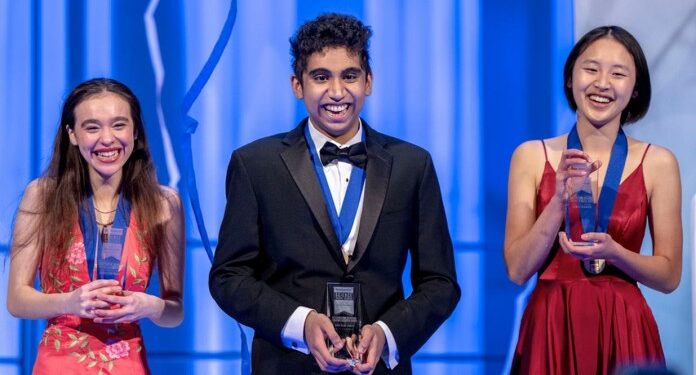 Joven gana $150,000 dólares en Regeneron Science Talent Search por diagnosticar una enfermedad rara