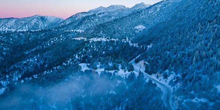 Reabren todas las rutas hacia Big Bear