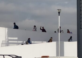 Cruza el Niño CBP ONE, joven experto en la aplicación para ingresar a Estados Unidos