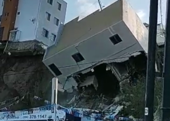 Colapsa edificio en La Sierra