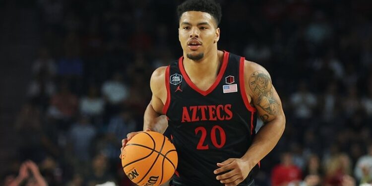 Aztecs terminan temporada histórica