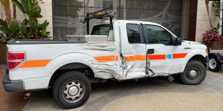 Honran a fallecidos en carreteras