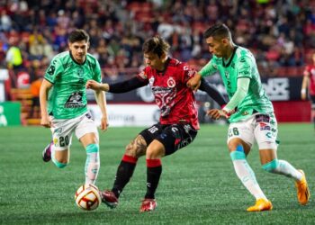 El duelo fue trabado en gran parte y no hubo tantos.