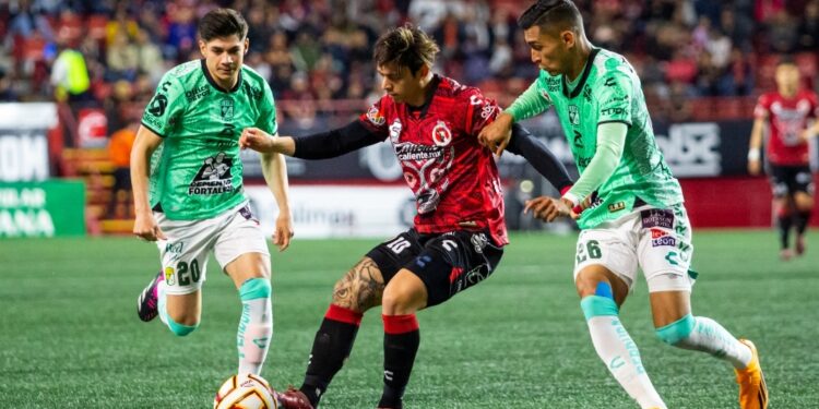 El duelo fue trabado en gran parte y no hubo tantos.