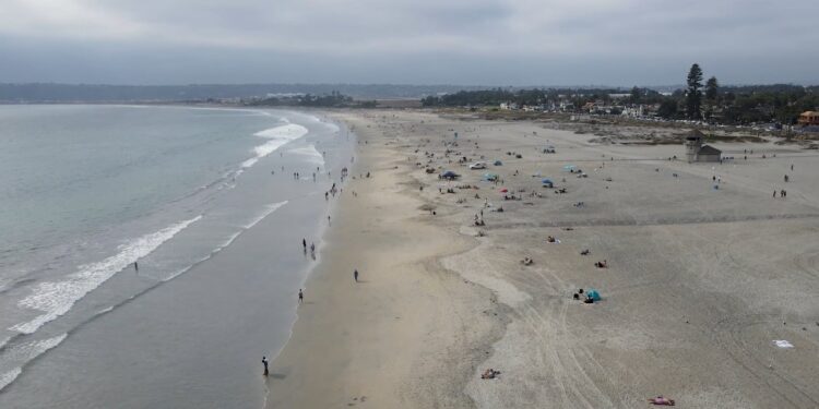 Abren “Coronado Lifeguard Tower” para acceso al público