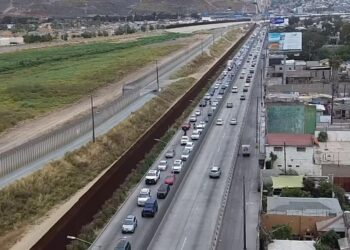 Trafico en la internacional de tijuana