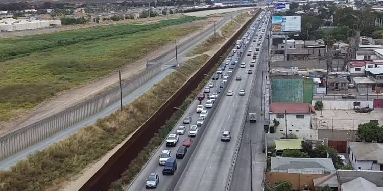 Trafico en la internacional de tijuana