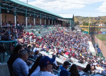 Explosión en Riverside deja dos personas heridas