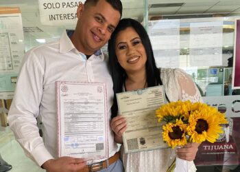 Migrantes de Venezuela se casan en Tijuana