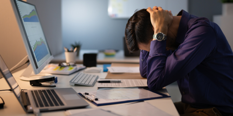 Empleado estresado
