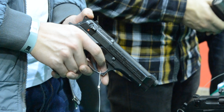 La comunidad de Imperial Beach se opone a la apertura de una nueva tienda de armas en la ciudad