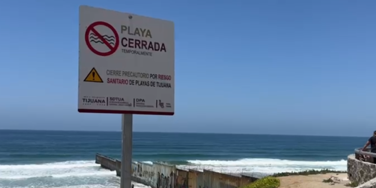Playa cerrada en Playas de Tijuana