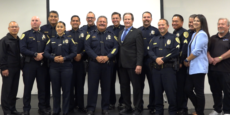 Reconocen a héroes locales de National City en premiación anual