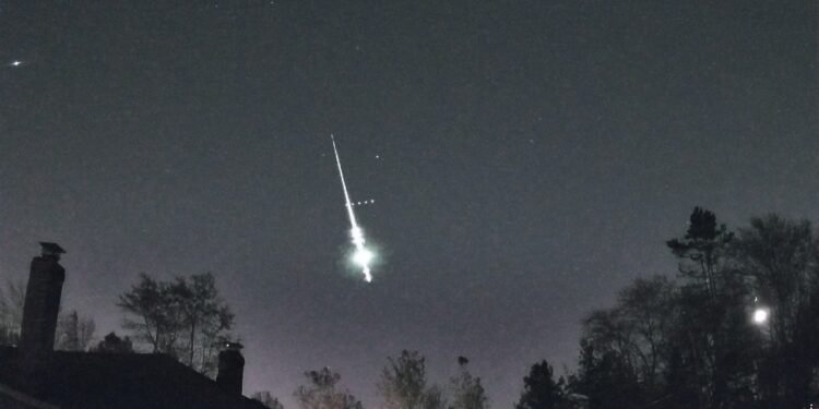 Ryan Conner AMS en avistamiento de meteorito en SD