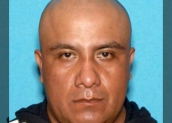 Buscan a marido de mujer encontrada muerta en San Ysidro como sospechoso de su asesinato