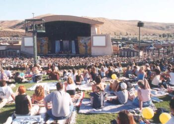 Fall Out Boy se presenta en Chula Vista esta noche