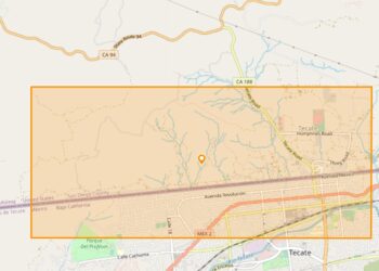 Advertencia de evacuación en Potrero por incendio forestal