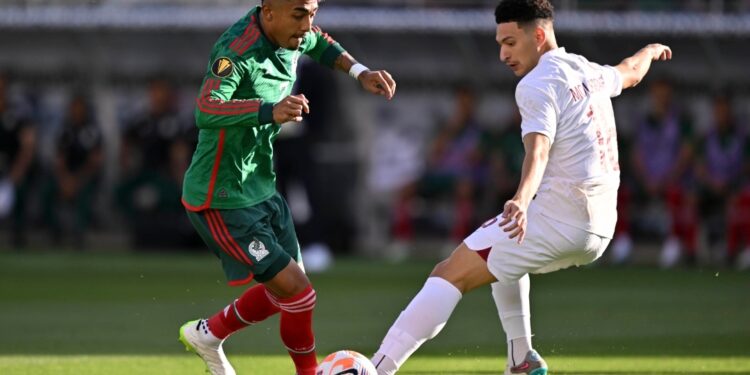 El equipo de Catar se dedicó a defenderse tras conseguir el gol que sería del triunfo ante México.
