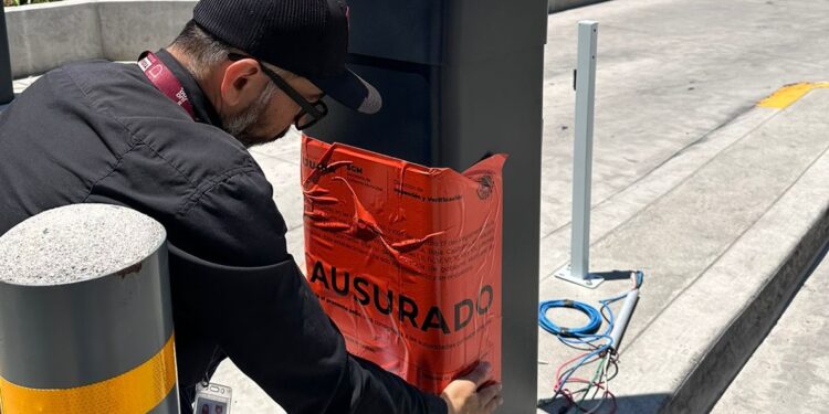 Clausuran Estacionamiento Plaza Peninsula en Tijuana