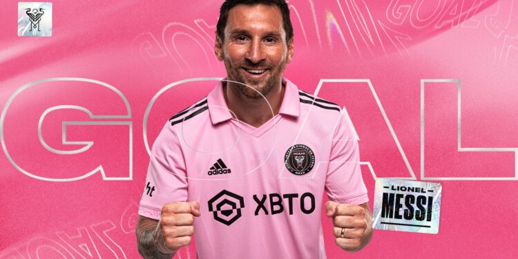 Debut de gol y triunfo para Messi