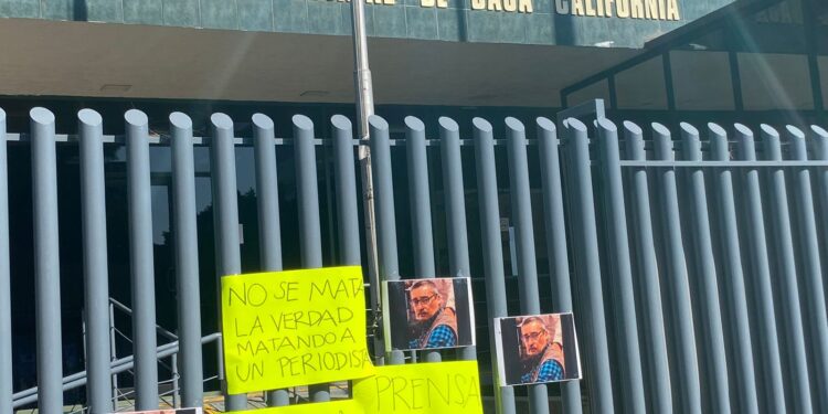 Protestan por periodista asesinado en Nayarit