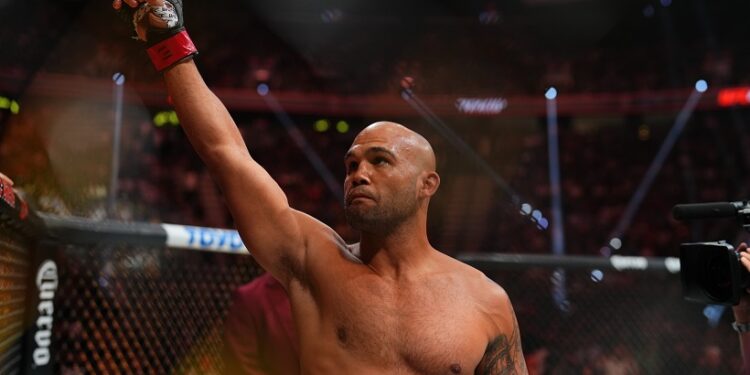 Se retira el hombre de San Diego Robbie Lawler