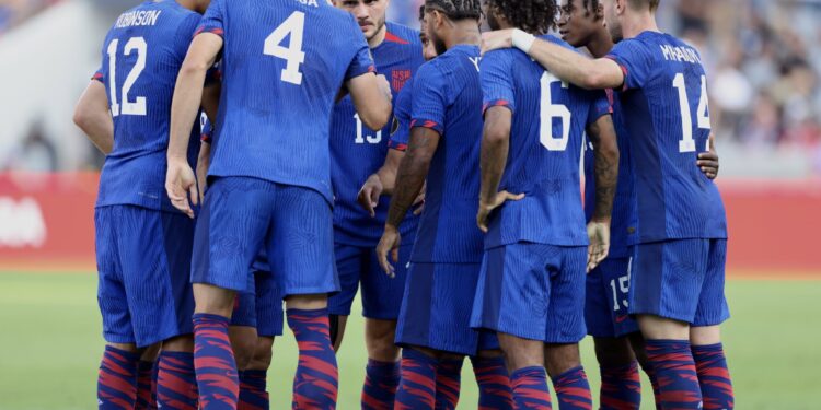 La selección de Estados Unidos cayó ante los presentes en el Snapdragon Stadium.