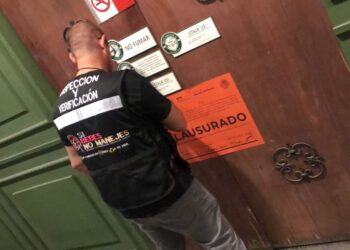 Clausuran cinco bares en Tijuana
