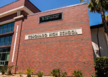 Escuela secundaria de Coronado