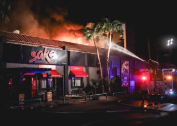 Incendio en plaza Comercial del bulevar Benito Juárez