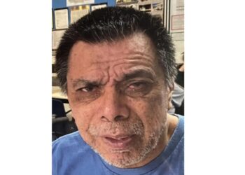 Hombre de 68 años reportado como desaparecido e Lakeside.