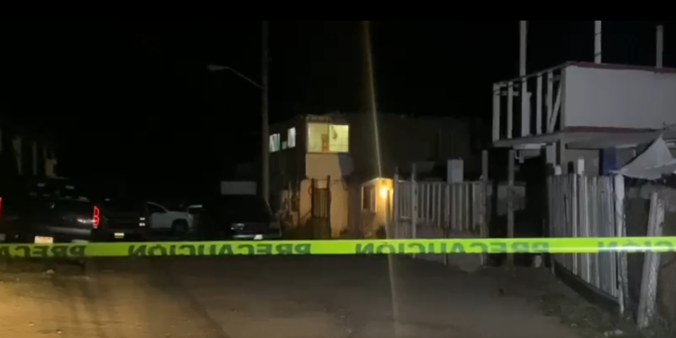 Restaurante hombre armado