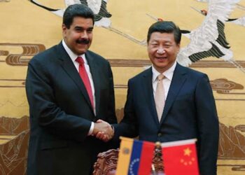 Maduro de visita en China para fortalecer relaciones económicas