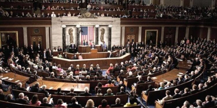 Congreso evitó un cierre del Gobierno de Estados Unidos