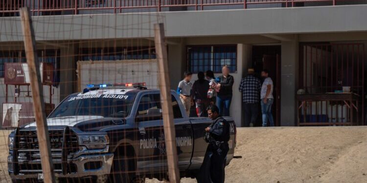 Estudiante ingresó con arma de municiones y droga a secundaria