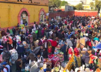 Normalizan la violencia con adornos de Halloween en México